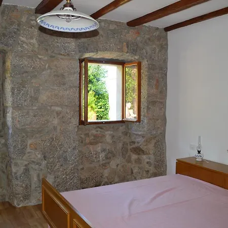 Ladeti 30 St. Ičići